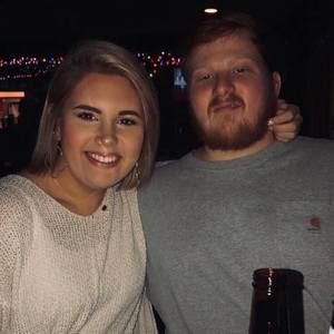 Meet your Posher, Whitney